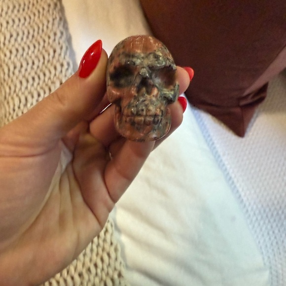 Carved skull Crystal Set of 2 - Picture 1 of 6